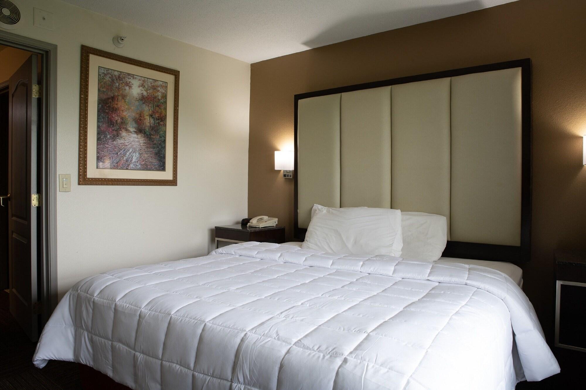 Blisspoint Inn & Suites Marion Extérieur photo