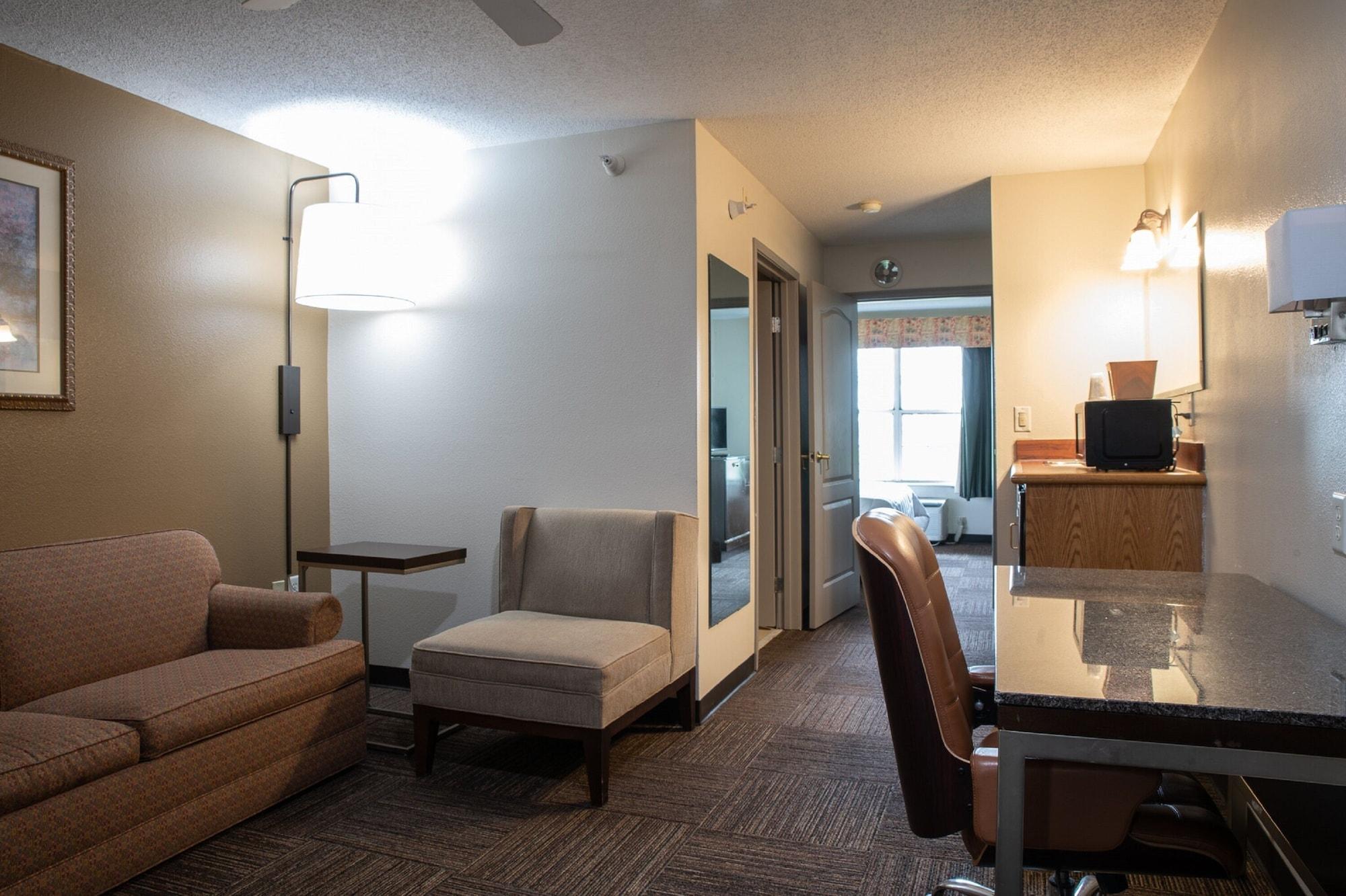 Blisspoint Inn & Suites Marion Extérieur photo