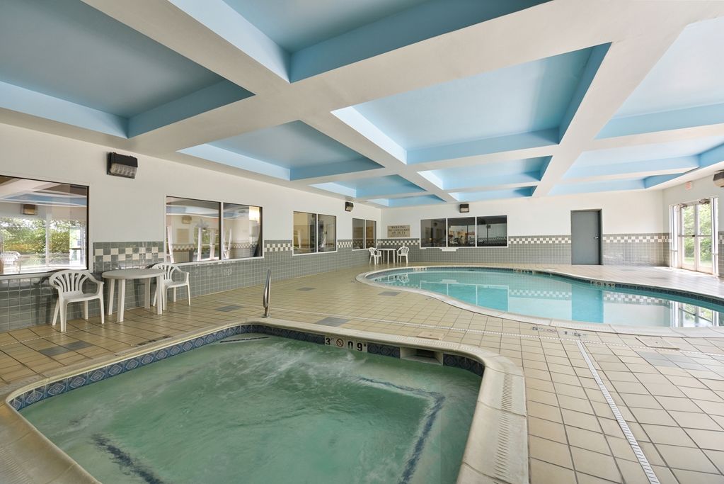 Blisspoint Inn & Suites Marion Facilités photo