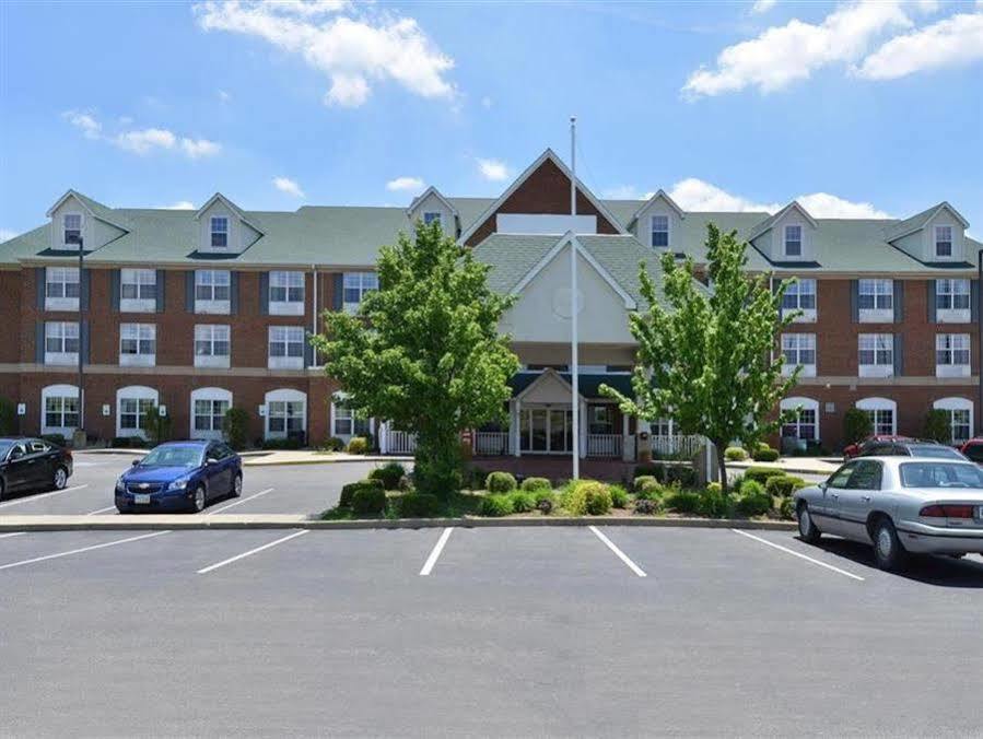 Blisspoint Inn & Suites Marion Extérieur photo